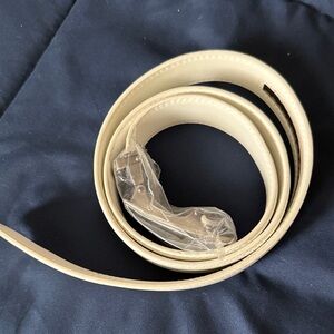 Elegant Cream Belt